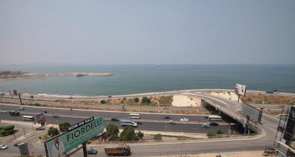 Residence De France Dbayeh Exterior foto